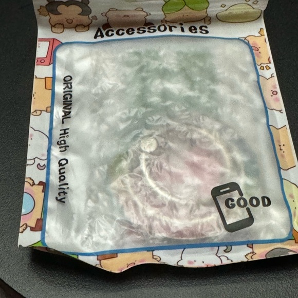 Sparkling Magnetic Phone Ring Holder and Kickstand Cute Glitter Finger GripStand - Picture 7 of 7